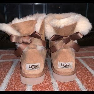 Mini Bailey Bow UGG boots